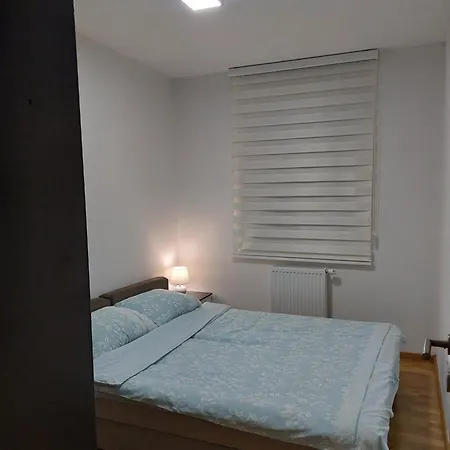 - Biljana Apartment Pale